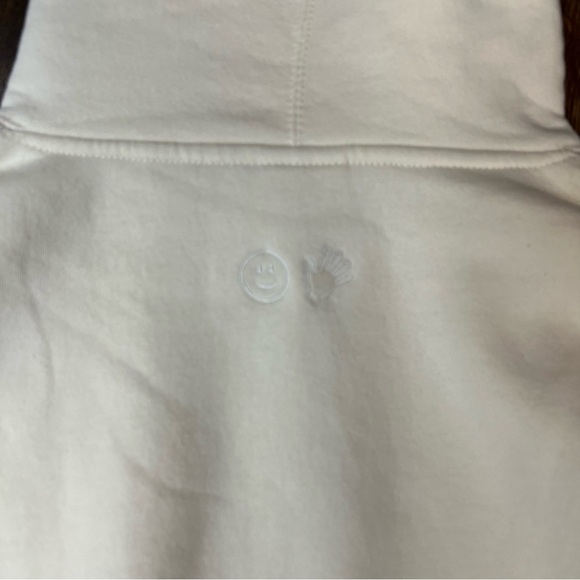 Glossier Limited Edition Embroidered Cream Hoodie SZ SM - Picture 7 of 7